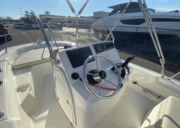 Boston Whaler 150 Montauk image