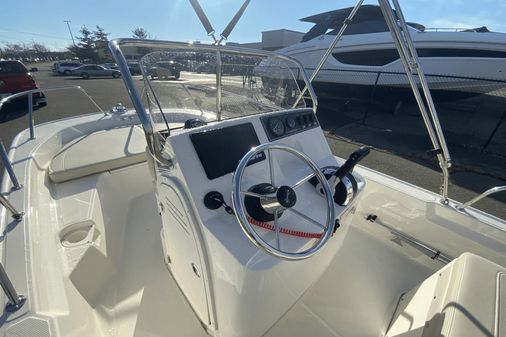 Boston Whaler 150 Montauk image