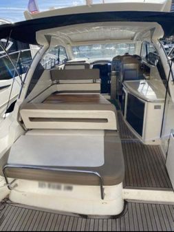 Galeon 325 HTS image