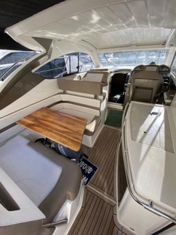 Galeon 325 HTS image