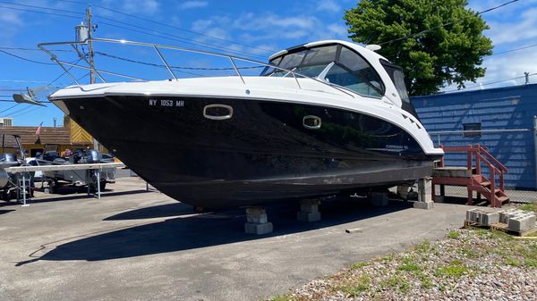 Chaparral 330 Signature