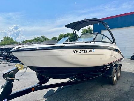 Yamaha Boats AR210 image