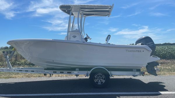 Tidewater 198 CC Adventure