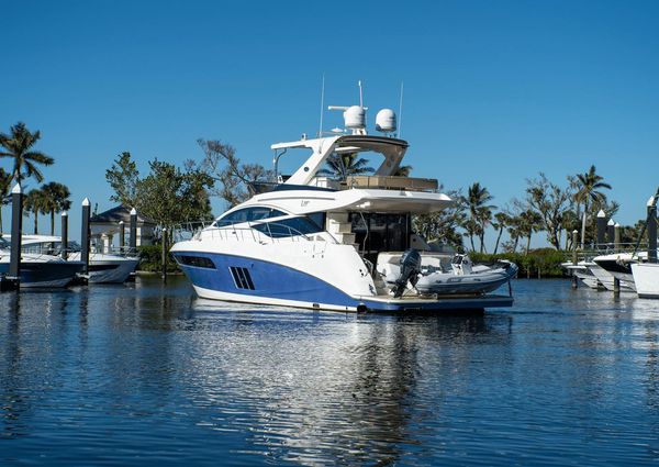 Sea Ray 590 FLY image