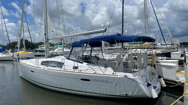 Beneteau Oceanis 40