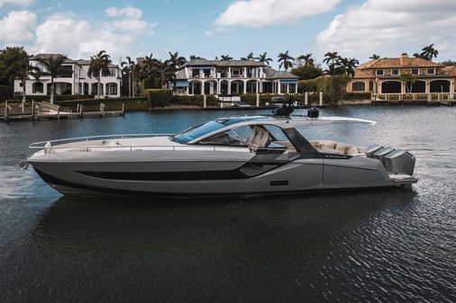 Azimut 48-VERVE image