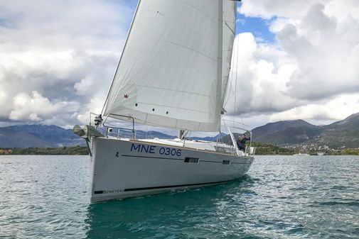 Beneteau Oceanis 45 image