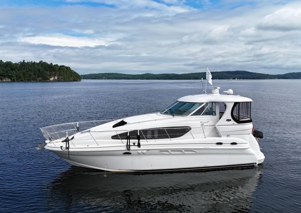 Sea Ray 390 Motor Yacht image