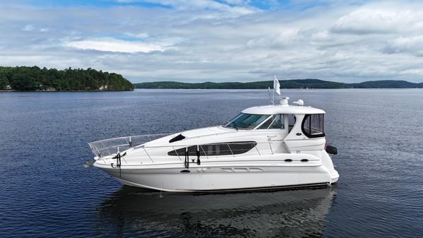 Sea Ray 390 Motor Yacht image