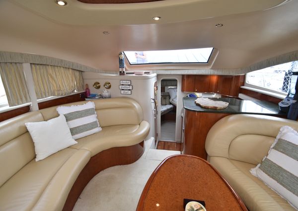 Sea Ray 390 Motor Yacht image