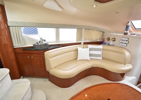 Sea Ray 390 Motor Yacht image