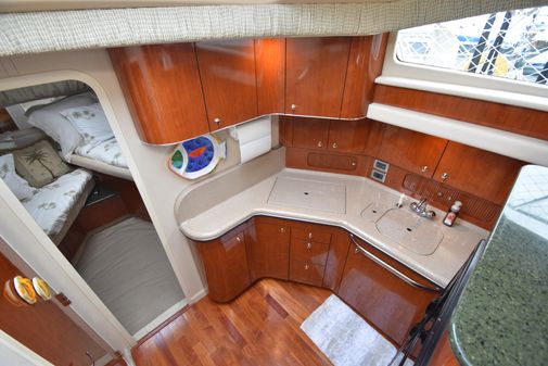 Sea Ray 390 Motor Yacht image