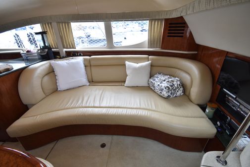 Sea Ray 390 Motor Yacht image