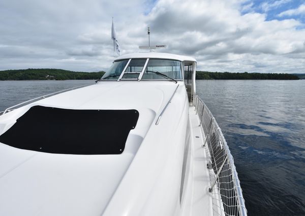 Sea Ray 390 Motor Yacht image