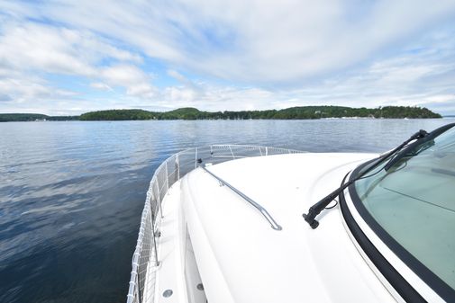 Sea Ray 390 Motor Yacht image