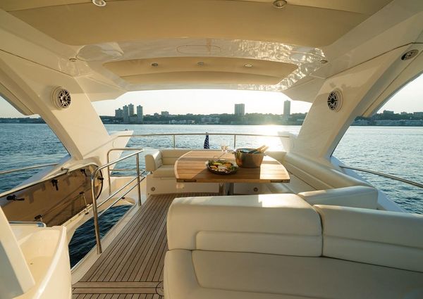 Sunseeker Manhattan 65 image