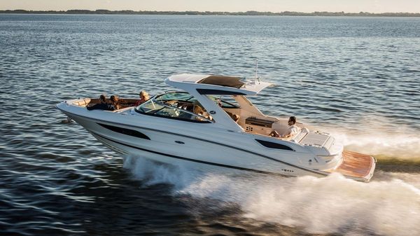 Sea Ray 350 SLX 