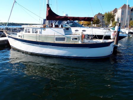 Fales PILOTHOUSE MOTOR SAILOR image