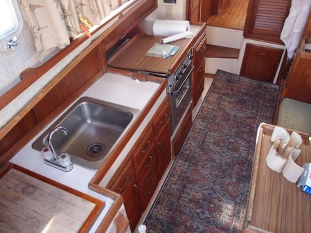 Fales PILOTHOUSE MOTOR SAILOR image