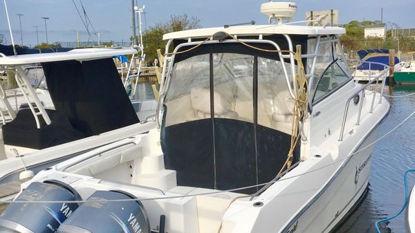 Seaswirl Striper 2901 Walkaround O/B 