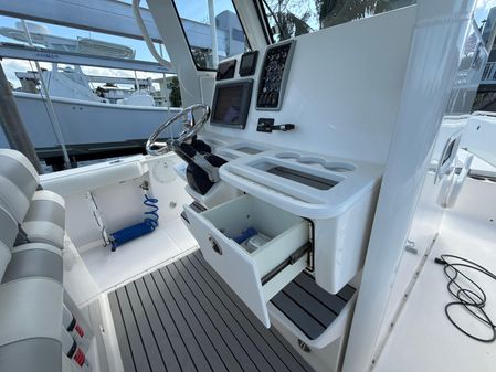 Everglades 295-CENTER-CONSOLE image