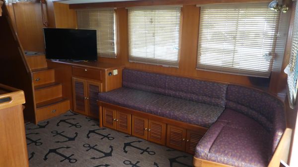 North Pacific 43 Pilothouse image