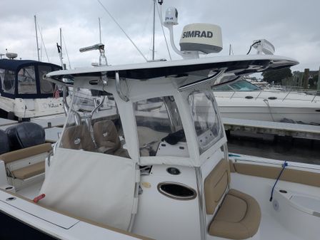 Sportsman Open 282 Center Console image