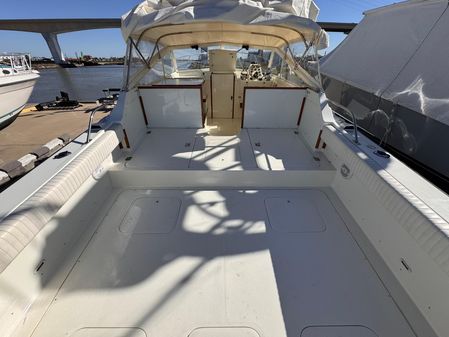 Bertram 28 Moppie image