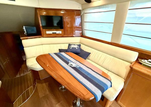 Riviera 42 Flybridge image