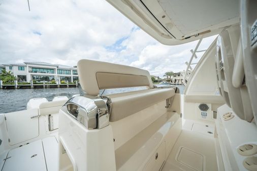 Boston Whaler 420 OR image