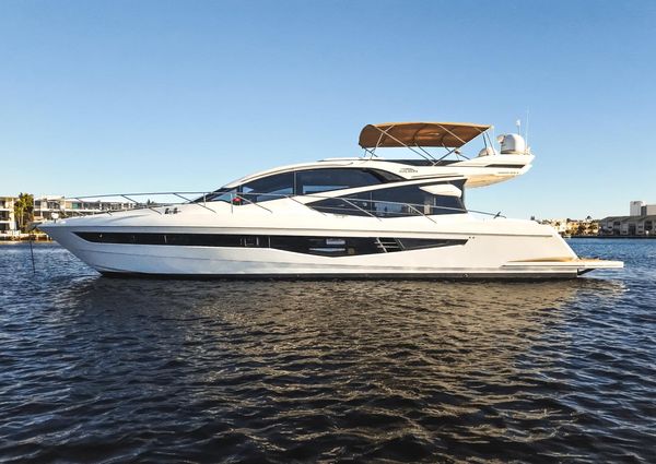 Galeon 560 Fly image