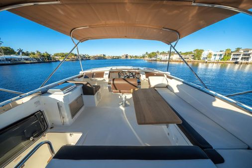 Galeon 560 Fly image