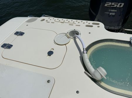 Pursuit S 310 Center Console image