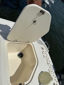 Pursuit S 310 Center Console image