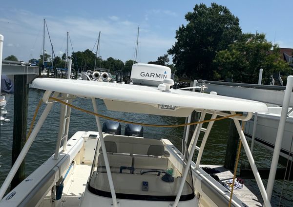 Pursuit S 310 Center Console image