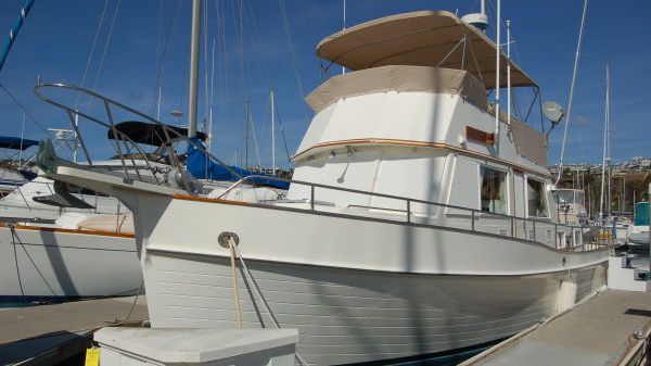 Grand Banks Classic 