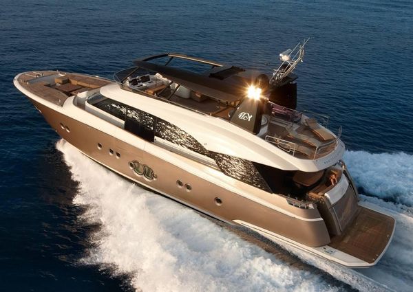 Monte-carlo-yachts MCY-86 image