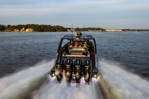 Mystic Powerboats M5200 image