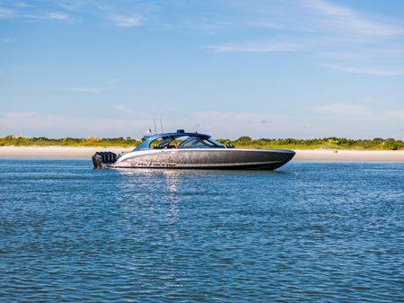 Mystic Powerboats M5200 image