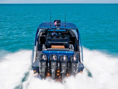 Mystic Powerboats M5200 image