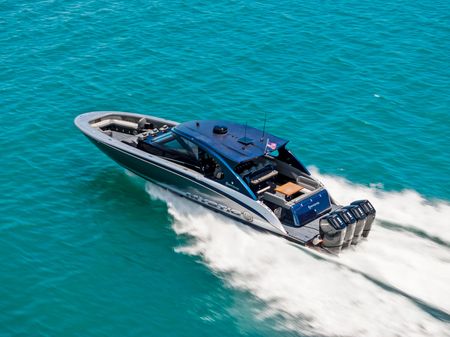 Mystic Powerboats M5200 image