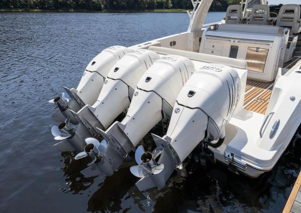 Boston Whaler 420 Outrage image