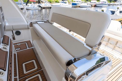 Boston Whaler 420 Outrage image