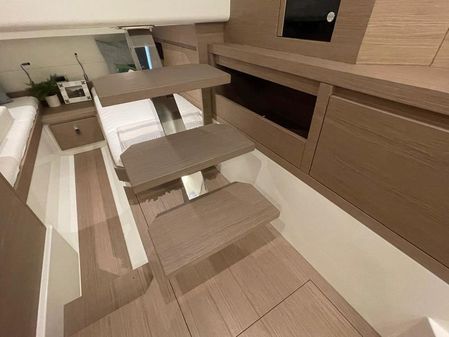 Pardo Yachts 38 image