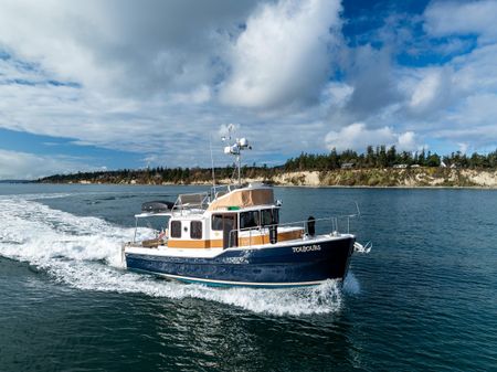 Ranger Tugs R-31 CB image