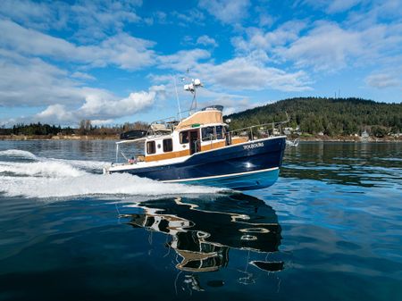 Ranger Tugs R-31 CB image