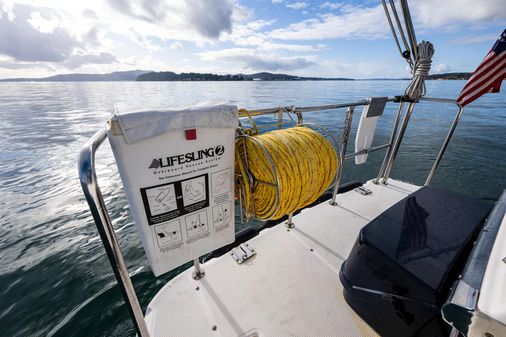 Ranger Tugs R-31 CB image