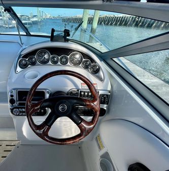 Crownline 250 CR image