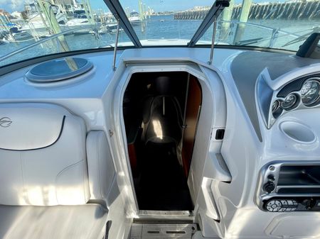 Crownline 250 CR image