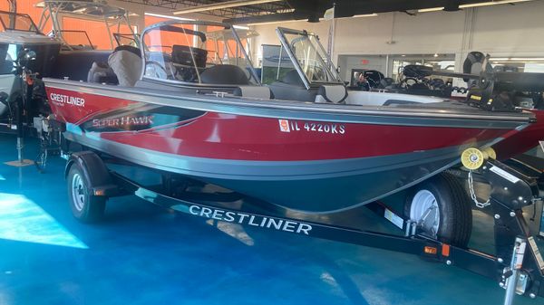 Crestliner 1750 Super Hawk